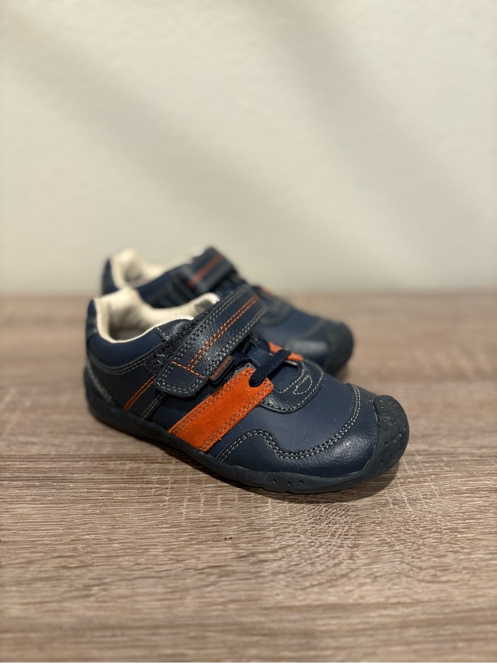 pediped Navy and Orange Hook-and-Loop Kids Sneakers